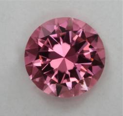 Beautiful standard round brilliant pink