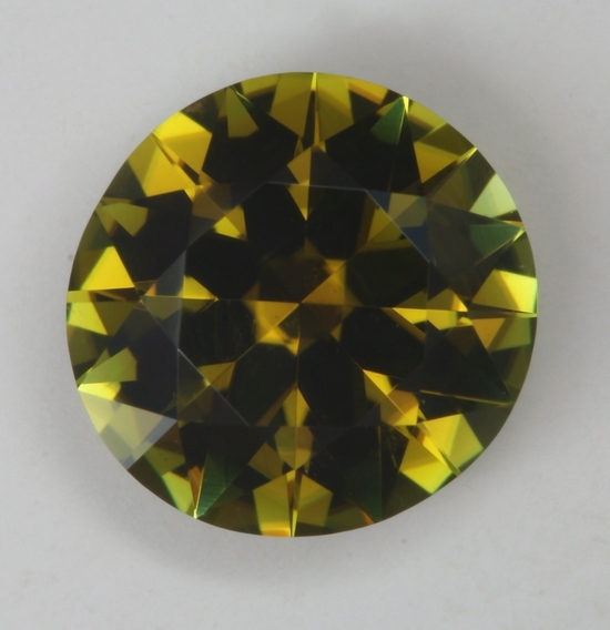 A round forged in bronze for the newest member of the droplets of color.  #193