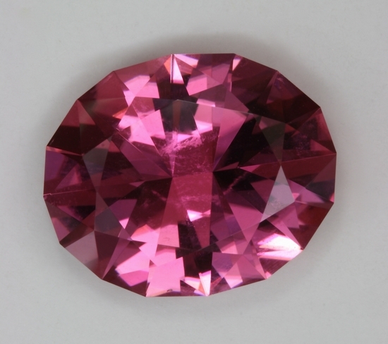Bright, flashy, medium tone level, pink oval  #272