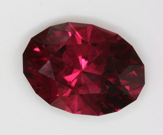 Fine size, great red, slightly included oval.   #283