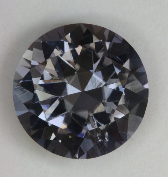 Beautiful, unstable gray round with plenty of presences. Round