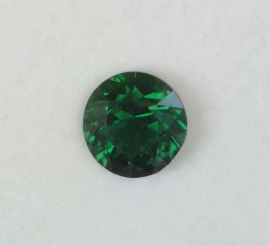 chrome tourmaline, green dot of color