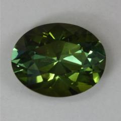 Nice spicy dynamic green oval.