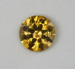 Really nice yellow with touch of gold droplet.