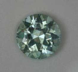 Pale green slightly include round, member of the IceT clan.