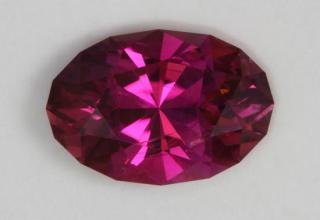 dark pink to red oval