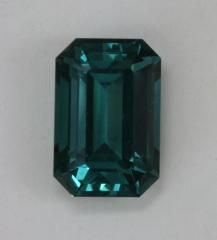 Beautiful flash driven, blue green color with open ends, emerald cut.  #360