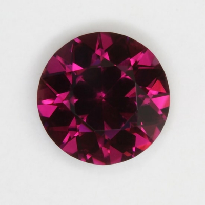 brilliant dark pink eye clean tourmaline gem