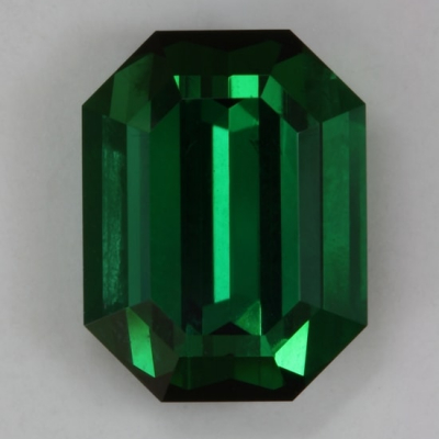 emerald cut green eye clean tourmaline gem