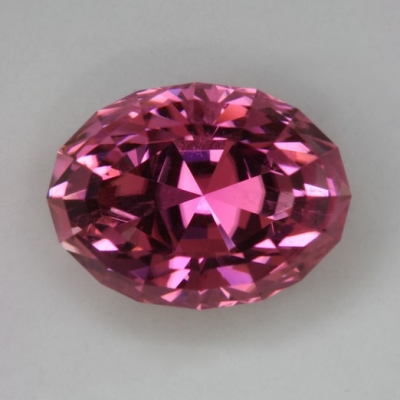 oval pink eye clean tourmaline gem