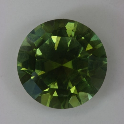 round green eye clean tourmaline gem