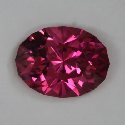 oval hot pink eye clean tourmaline gem