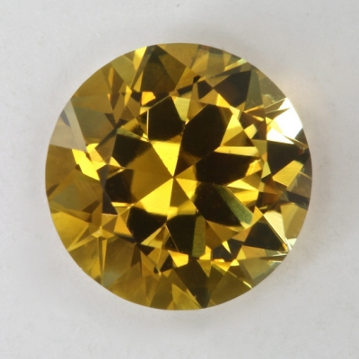 standard round brilliant yellow eye clean tourmaline gem