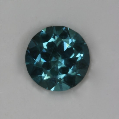 standard round brilliant medium blue clean tourmaline gem