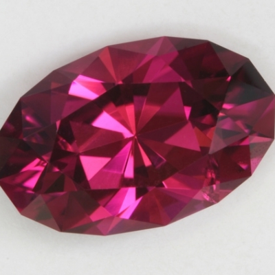 oval red eye clean tourmaline