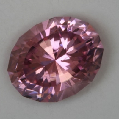 oval pink eye clean tourmaline gem